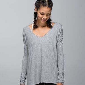 Lululemon Flip Your Dog Long Sleeve Size 6